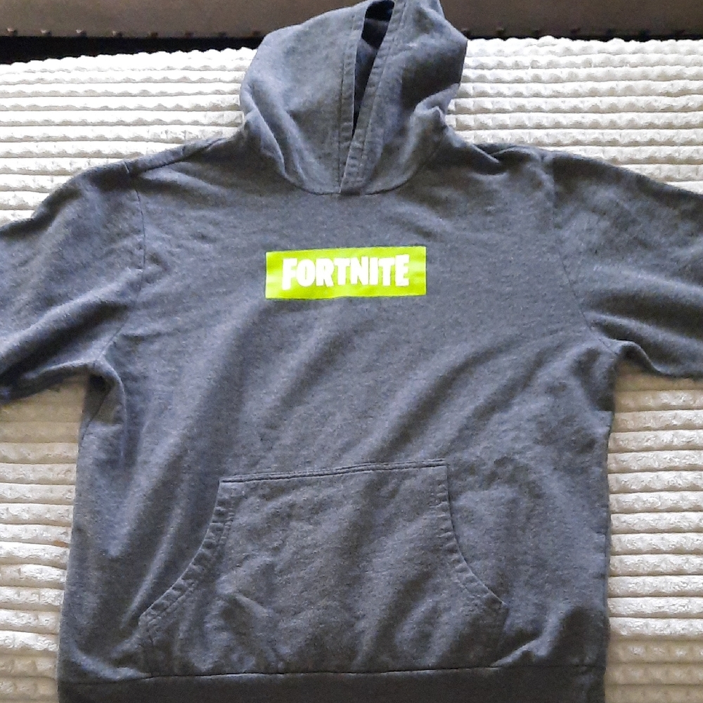 Gray Fortnite Hoodie, 18/20